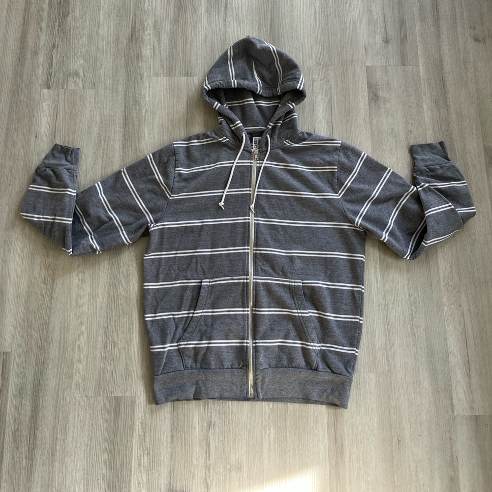 Old Navy Grey and White Stripe Zip up Sweatshirt. Size Large